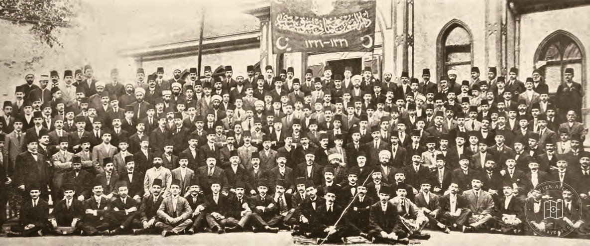 Teachers and students of the Darülfünun law department