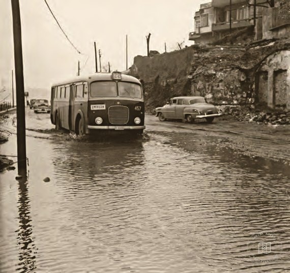 Flooded roads between Karaköy and Tophane in the 1950s