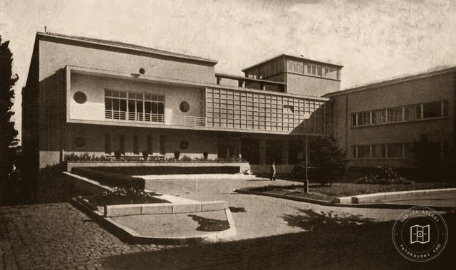 Kadıköy People's House