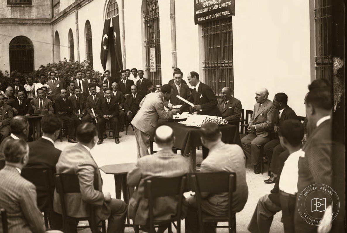 Domestic goods exhibition at Galatasaray High School