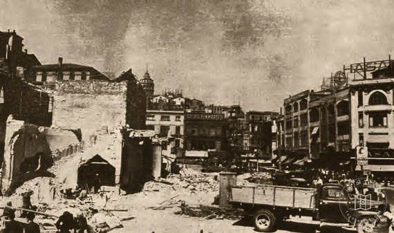 Expansion works in Karaköy Square