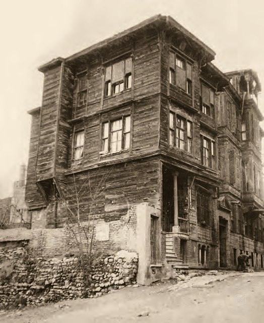 An old Istanbul mansion