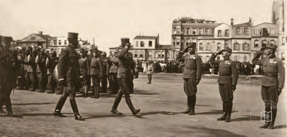 Occupation commanders and soldiers in Istanbul
