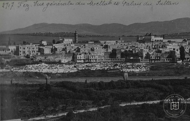 Fes — Yahudi mahallesi ve Sultan Sarayı yönüne bakış