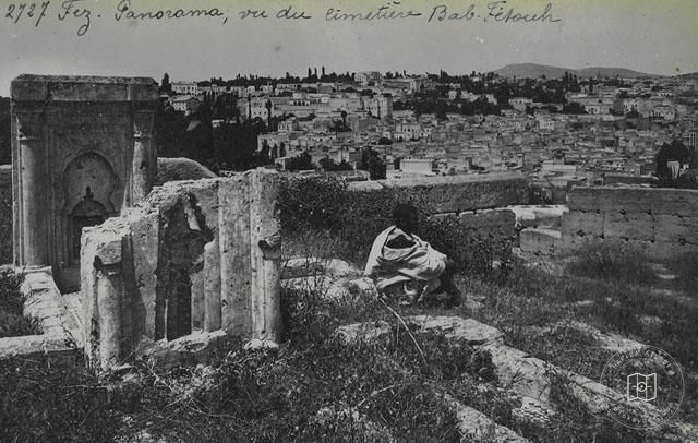 Fes — Bab el-Fetuh Mezarlığı’ndan panorama