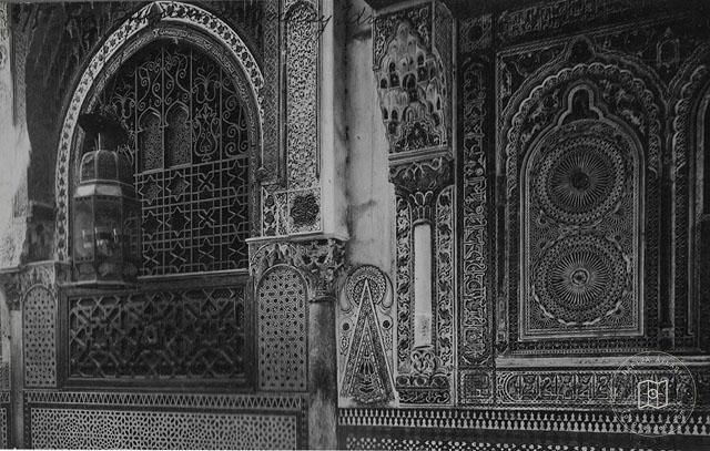 Fes — Mevlây İdrîs Zâviyesi’nde iç mekân ayrıntısı