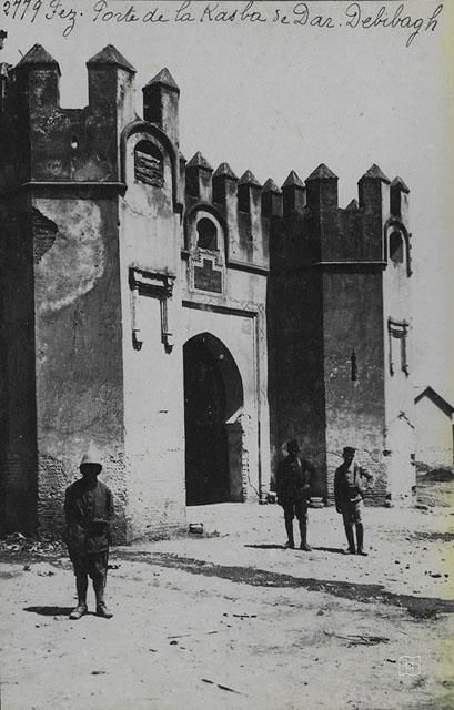 Fes — Dâr Debîbâğ Kasbahı’na giriş