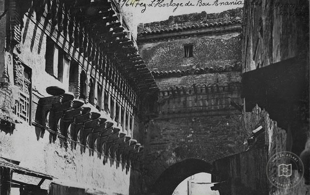 Fes — Bû İnâniyye Medresesi’nin saati