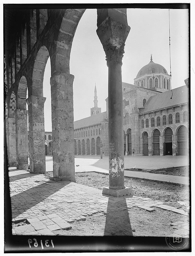 Revaktan Şam Emevi Camii’nin cephesi