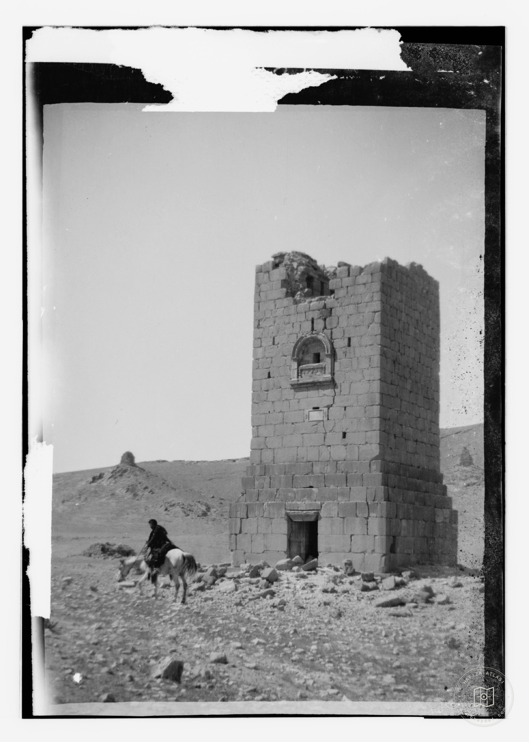 Palmira’da kule mezar