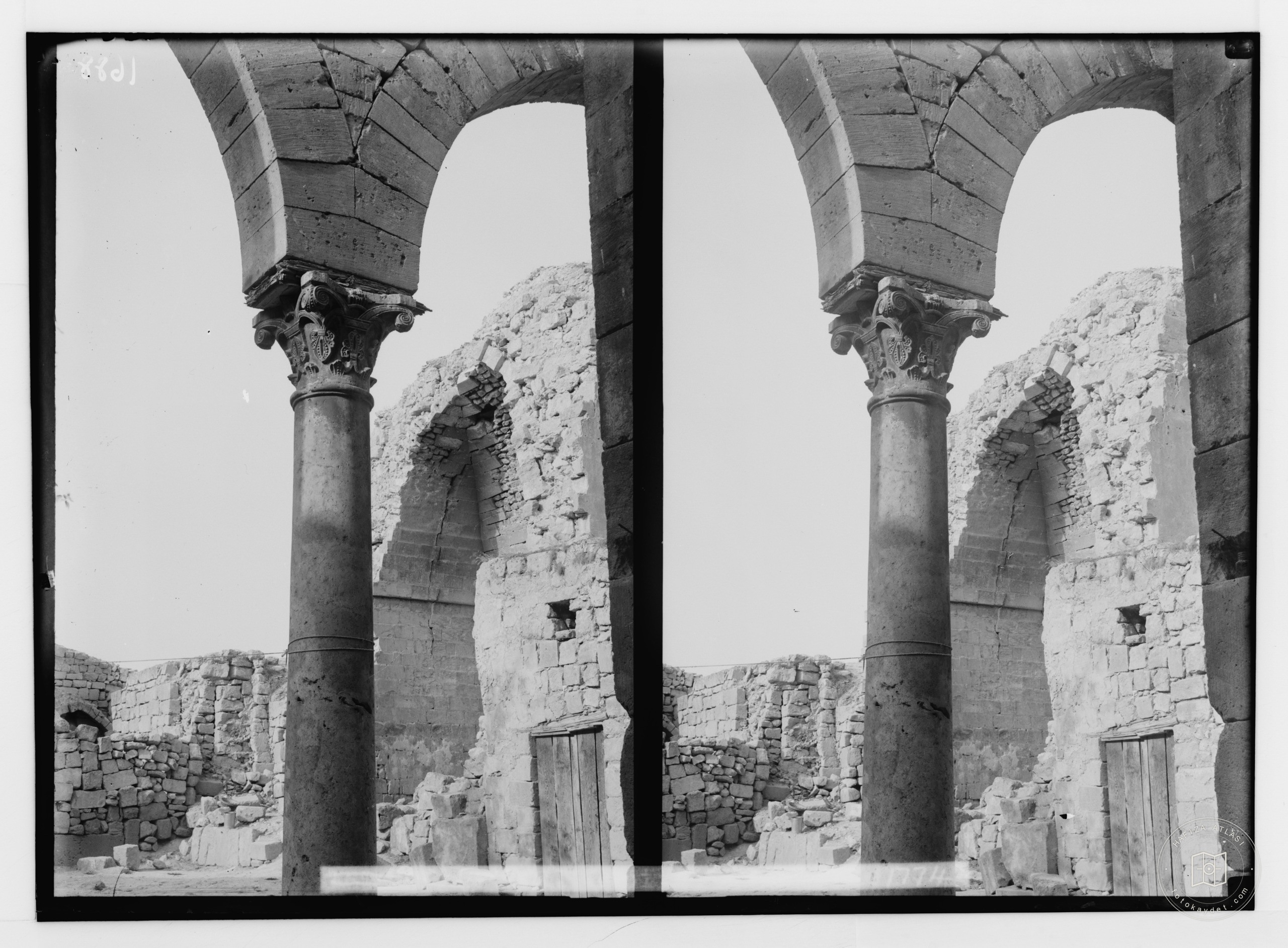 Aleppo (Haleb) and environs. Capitals among the Mameluke tombs