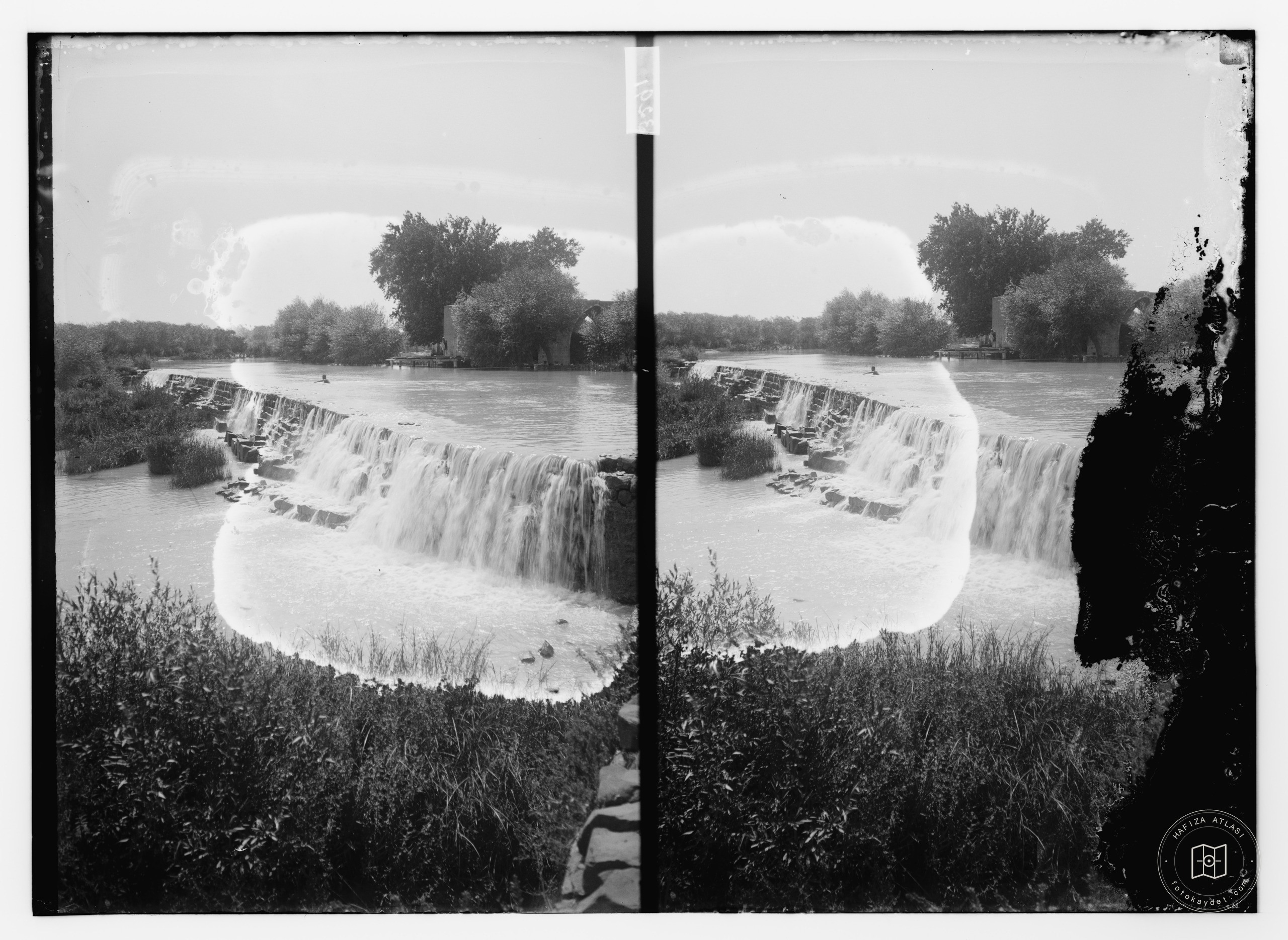 Waterfall, Hama