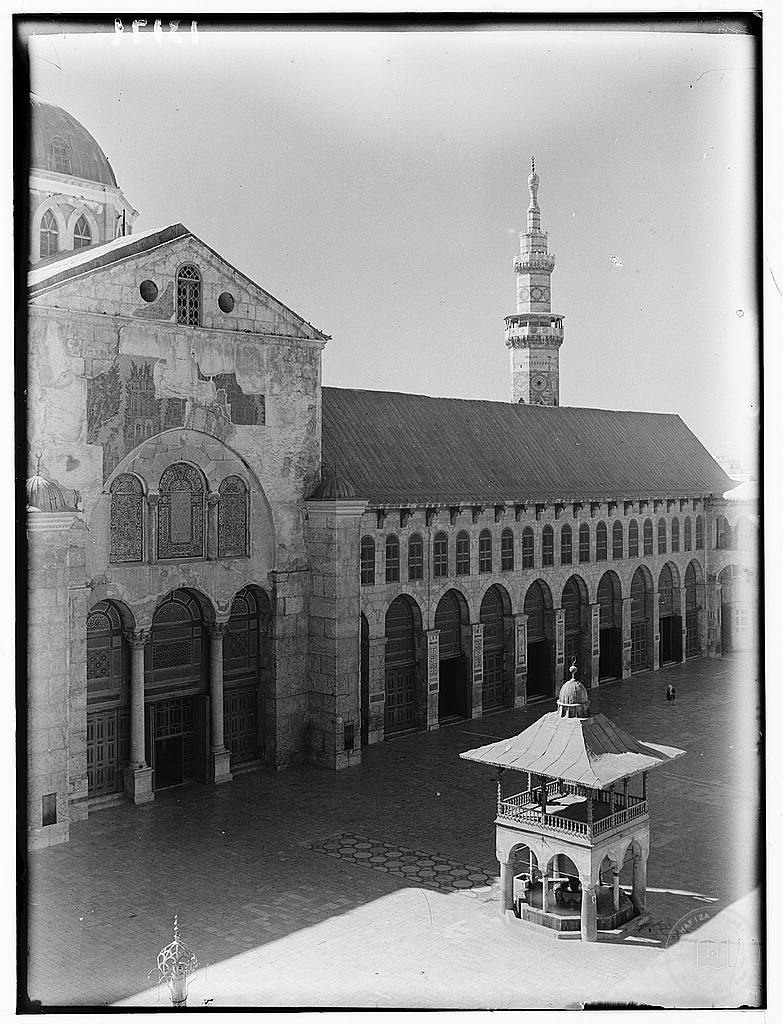 Kuzey çatısından Şam Emevi Camii’nin cephesi