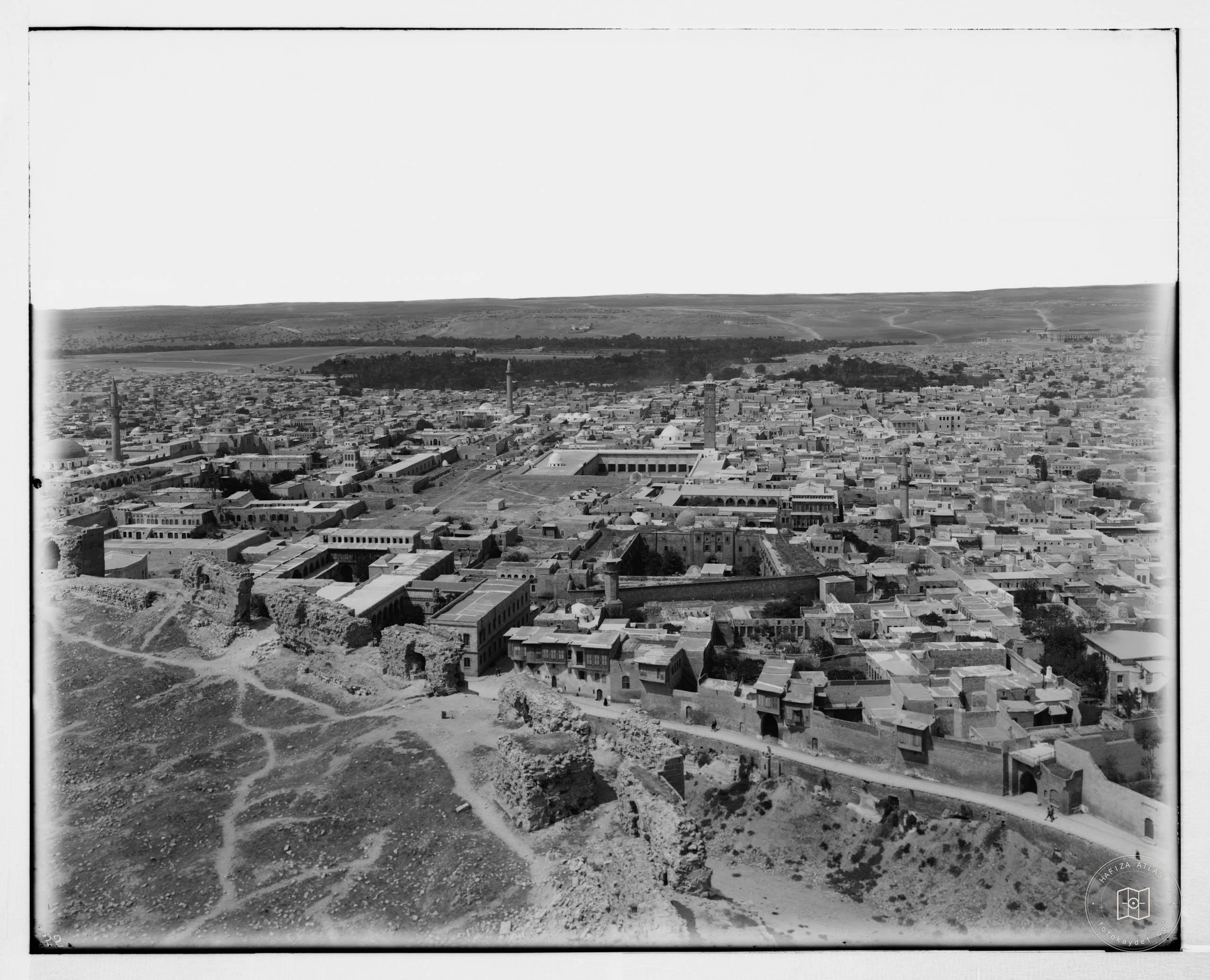 Aleppo from castle
