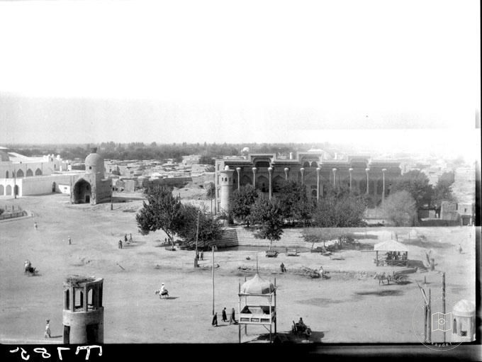 Buhara — Bolo Havuz Camii