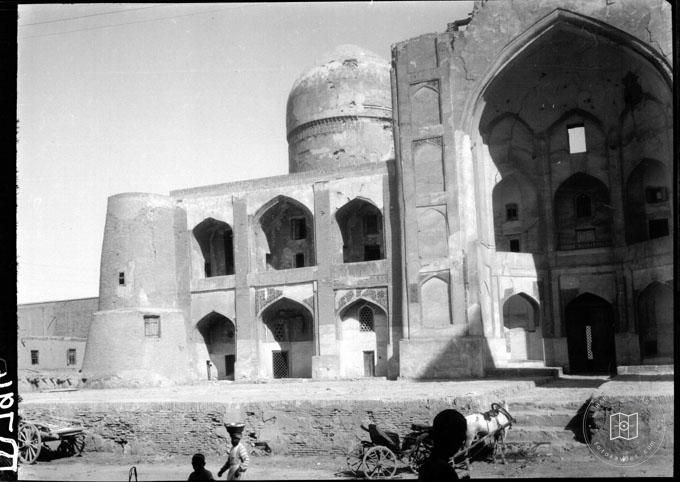 Buhara — Mir Arab Medresesi