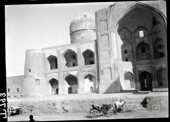Buhara — Mir Arab Medresesi