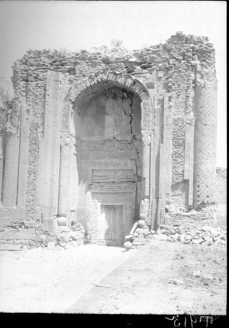 Uzgen — Three Mausolea at Uzgen