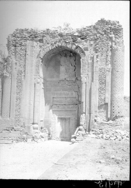 Uzgen — Three Mausolea at Uzgen