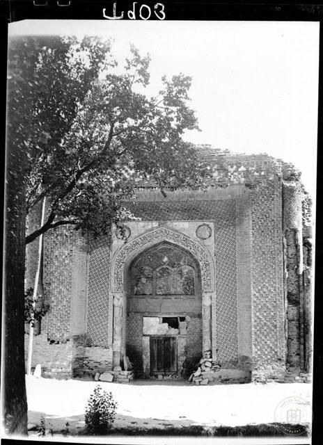 Uzgen — Three Mausolea at Uzgen