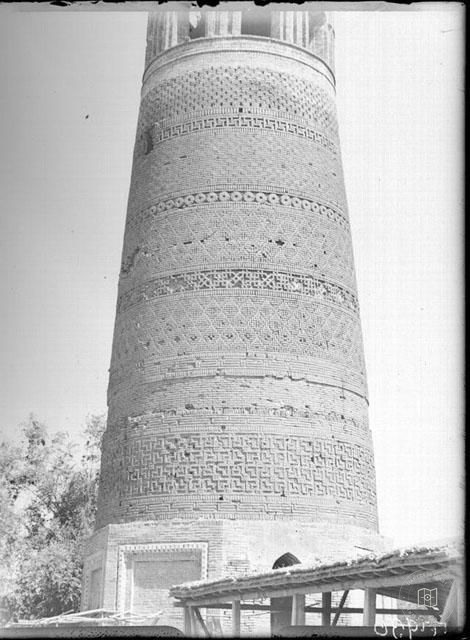 Uzgen — Minaret of Uzgen