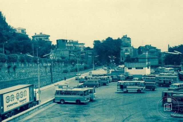 Straight / 1970's