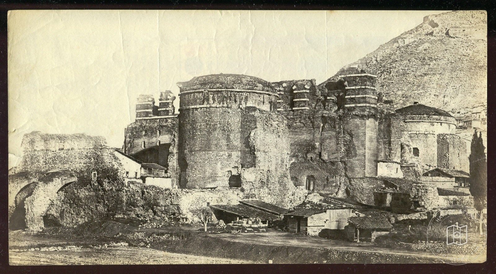 Bergama Red Hunting