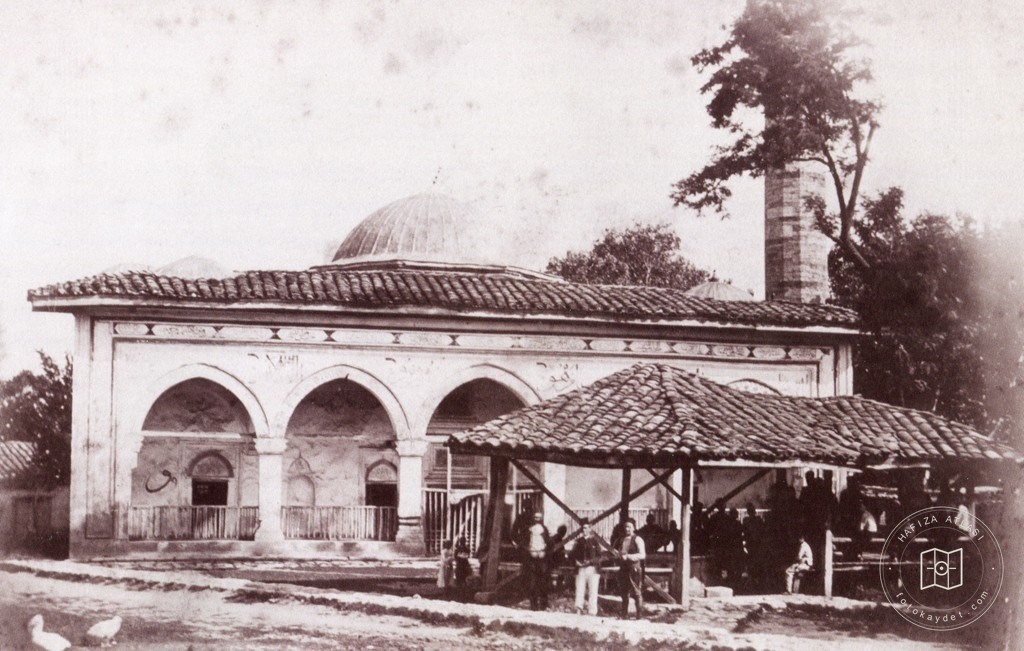 Üsküp Gazi İshak Bey Camii