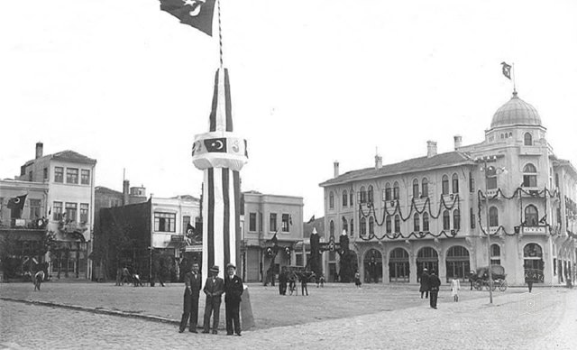 Bandırma / 29 Ekim 1933 Cumhuriyet bayramı kutlamaları