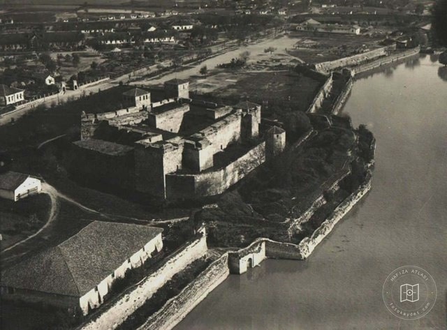 Castle, Bulgaristan