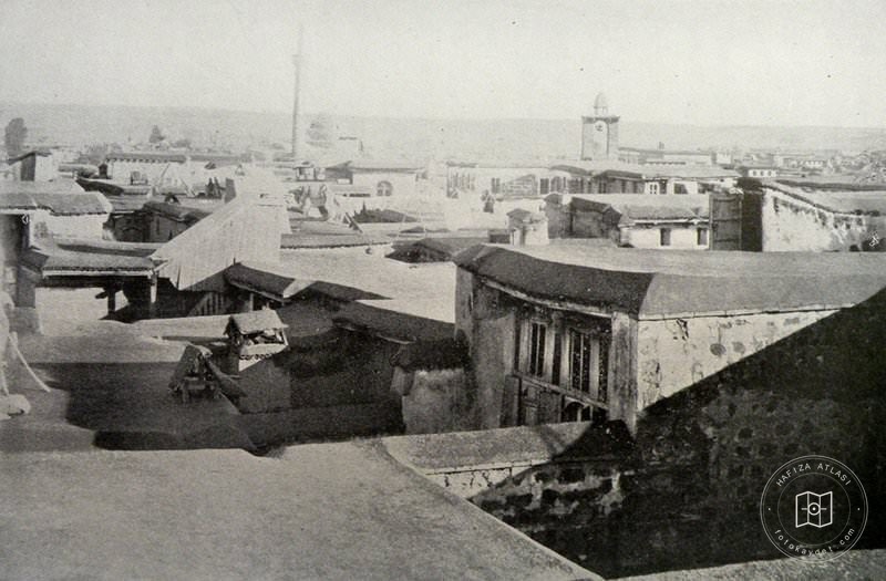 A scene from the town of Diyarbekir (Source: H. Hepworth, Through Armenia on Horseback , London, 1898)