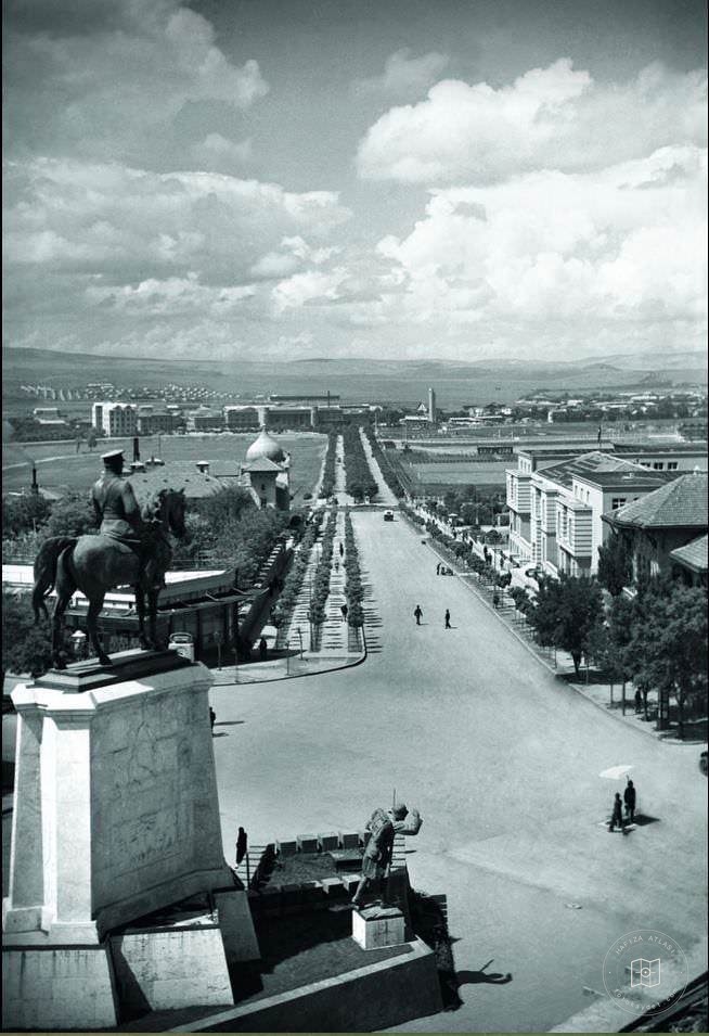 Ankara Cumhuriyet Bulvarı/ 1937