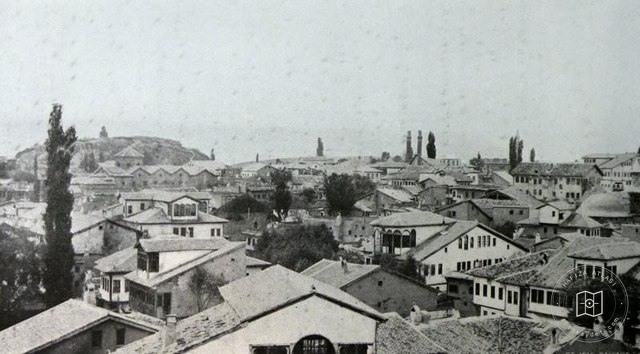 A panoramic view of the town of Sivas/Sepasdia (Source: Franz Cumont/Eugène Cumont, Studia Pontica, II, Voyage d'exploration archéologique dance le Pont et la Petite Arménie, Bruxelles, 1906)
