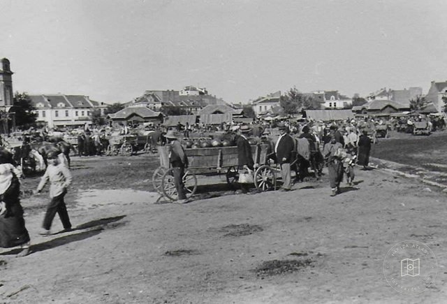 Kırcaali Market