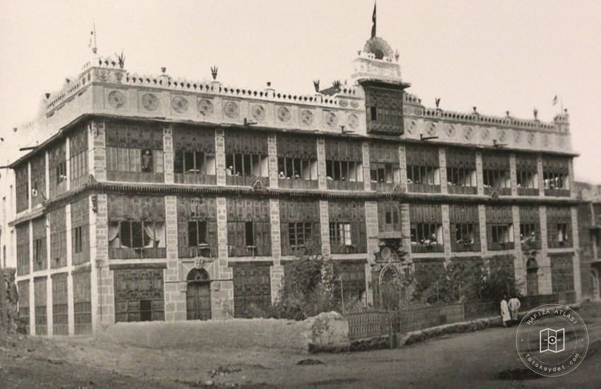 Ottoman guesthouse in Medine / 1916