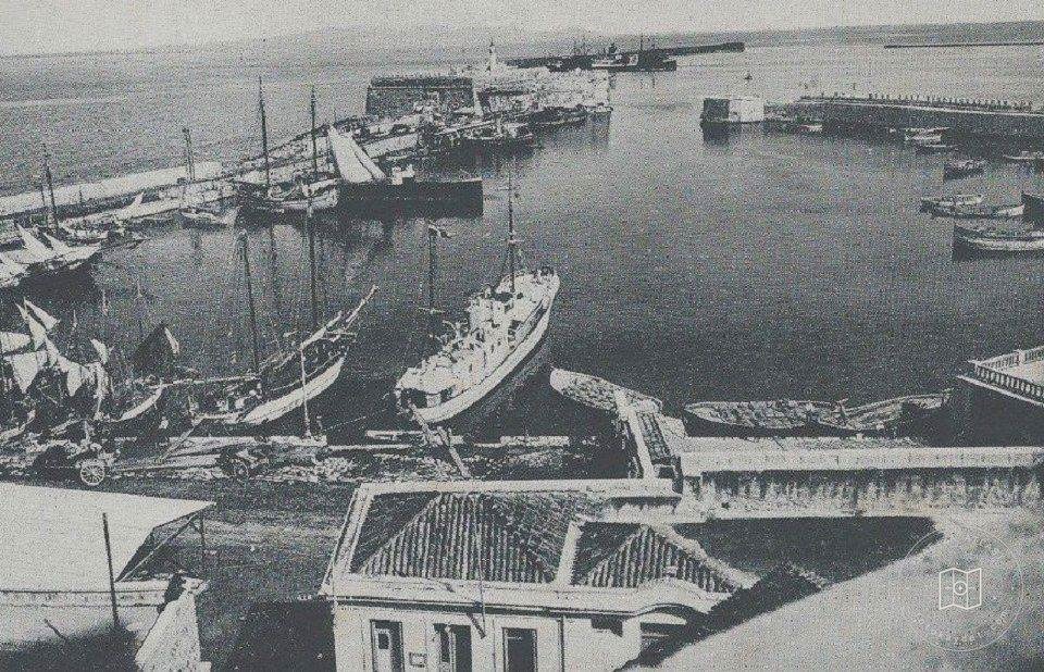 Crete / 1933