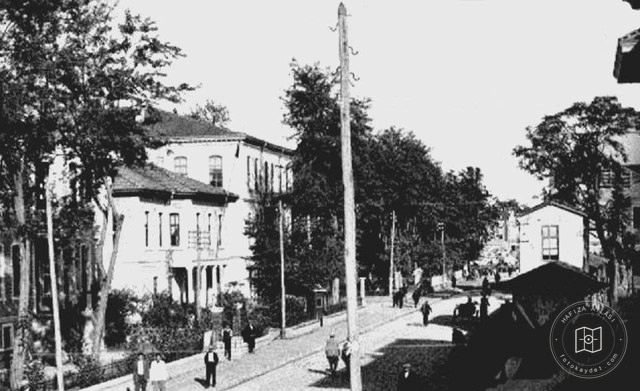 Straight Istanbul Avenue / 1960's