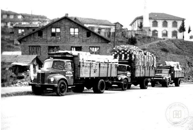 Trucks in Izmit in 1960s