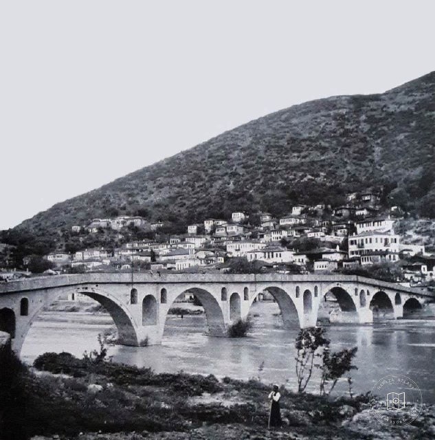 Berat, Arnavutluk / 1942