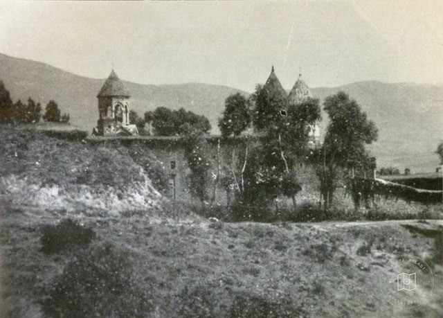 Mush’s St Garabed Monastery (Source: Eberhard-Joachim von Westarp, Unter Halbmond und Sonne, ca 1913, Berlin)