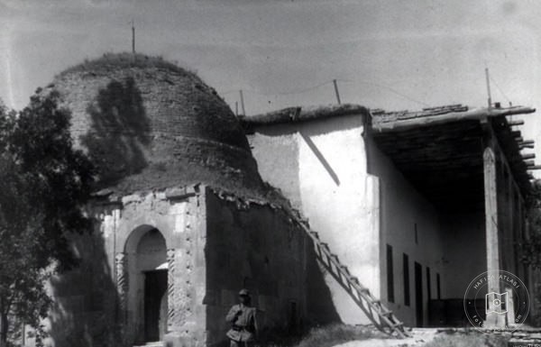 Tomb, Konya