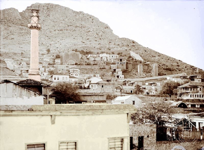 Sis/Kozan circa 1919-1920 (Source: photograph by Father Gabriel Bretocq, Archives départementales de l’Eure, Fonds Gabriel Bretocq)