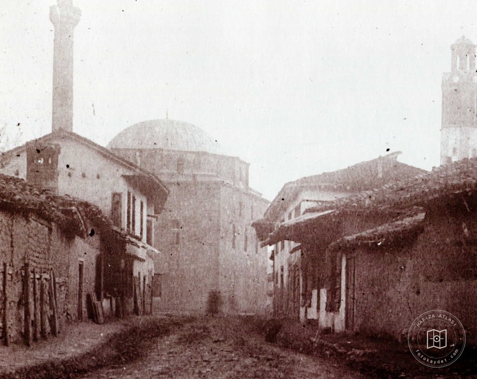 Priştine Fatih Camii