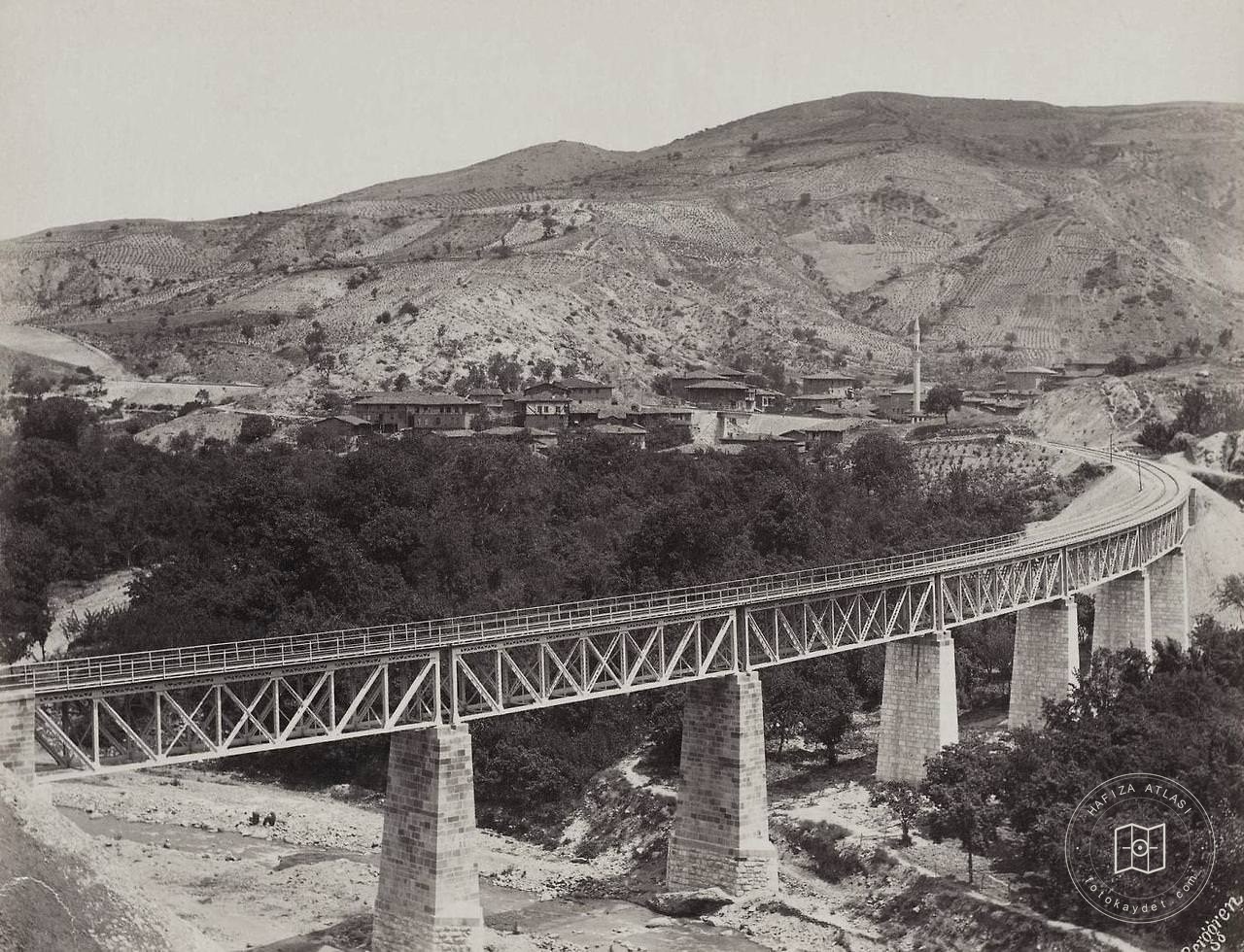 Bilecik Bekdemir Köprüsü / 1880′ler Guillaume Berggren fotoğrafı