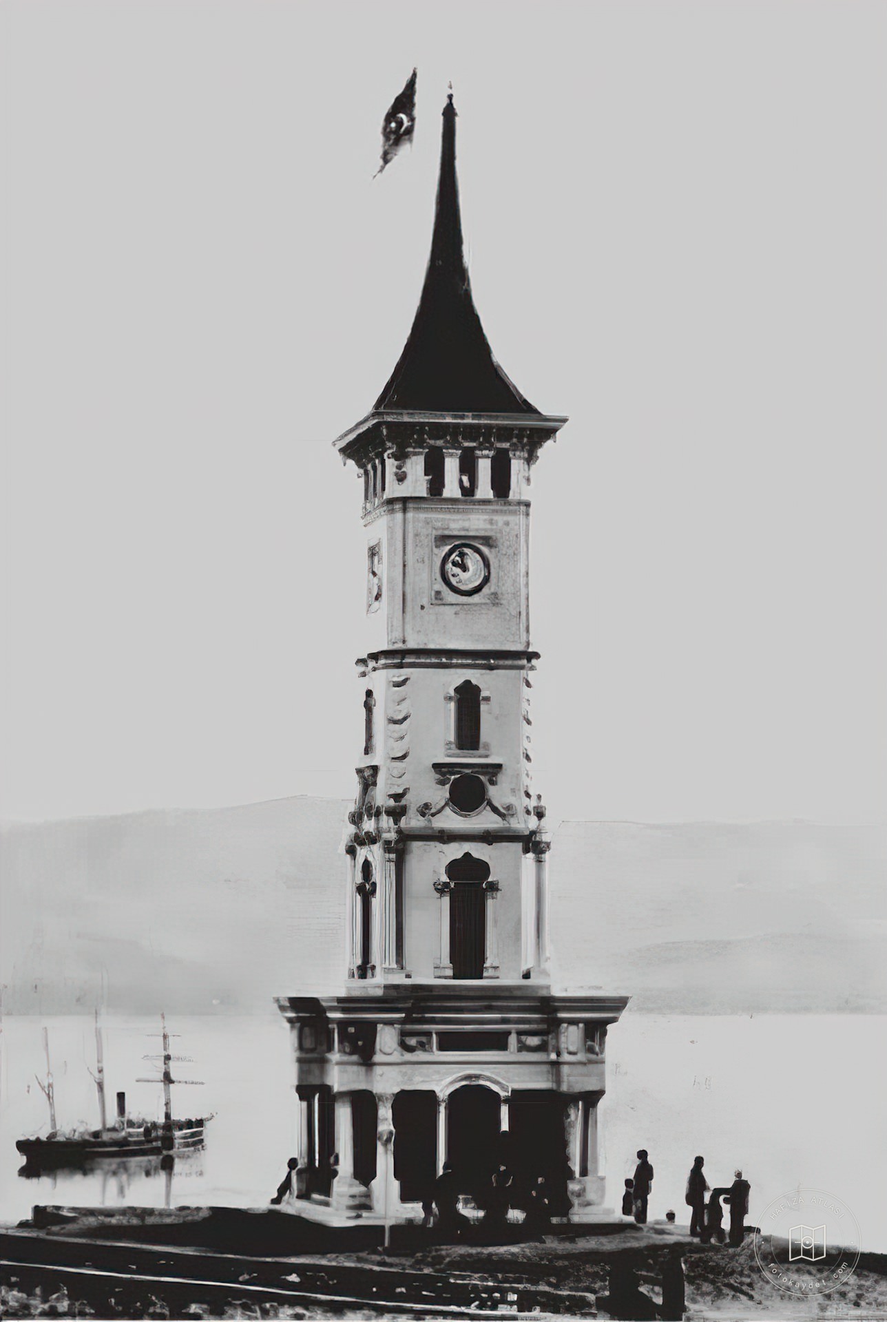 1960′larda İzmit Saat Kulesi