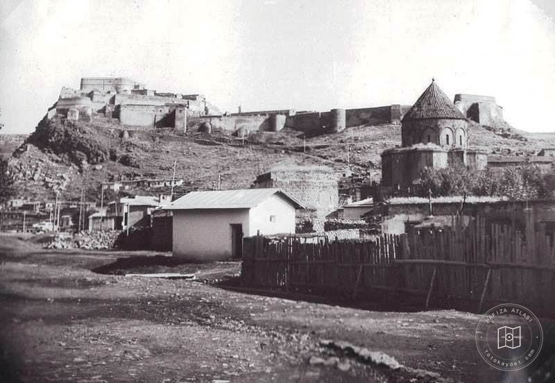 Kars Kalesi ve Kümbet Camii