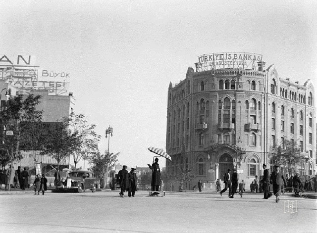 Ulus / 1933