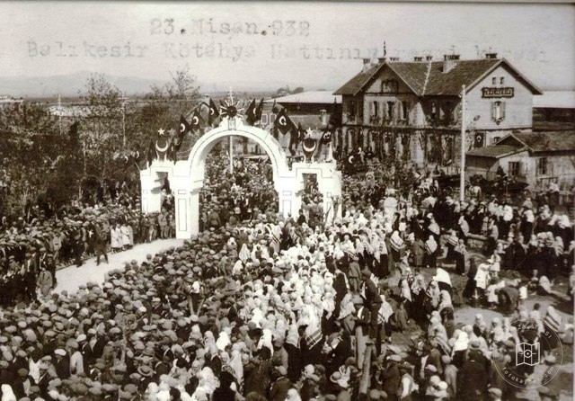 Balıkesir – Kütahya railway line opening / 23 April 1932