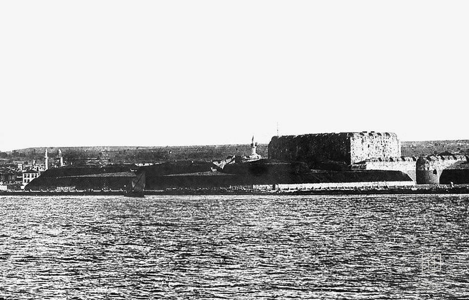 Çanakkale Lawn Castle / 1910