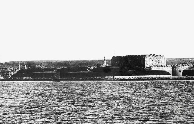 Çanakkale Lawn Castle / 1910